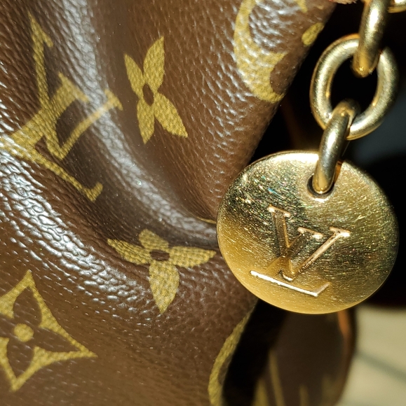 💥💥SOLD💥💥💥💥Louis Vuitton Monogram Trivoli PM - Picture 4 of 16